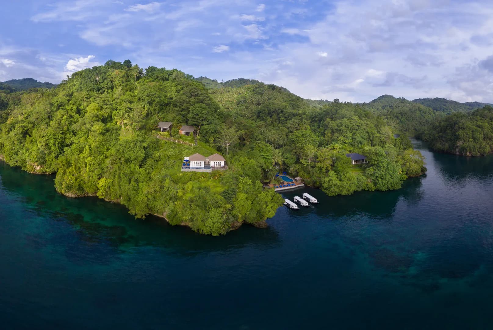 1_Lembeh Resort Iconic.jpg